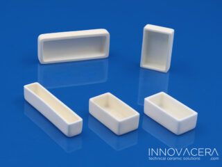 Boat Shape Ceramic Labware Alumina Ceramic Crucible For Chemical Calcination