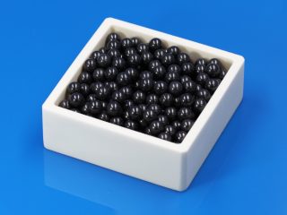 Silicon nitride grinding ball